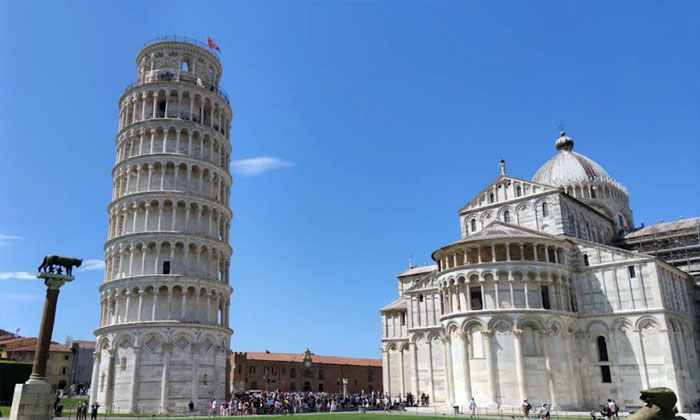 sejarah dan proses konstruksi menara pisa